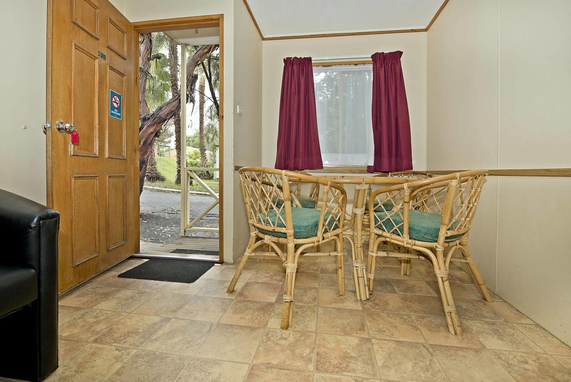 Acclaim Pine Grove Holiday Park Esperance Dış mekan fotoğraf